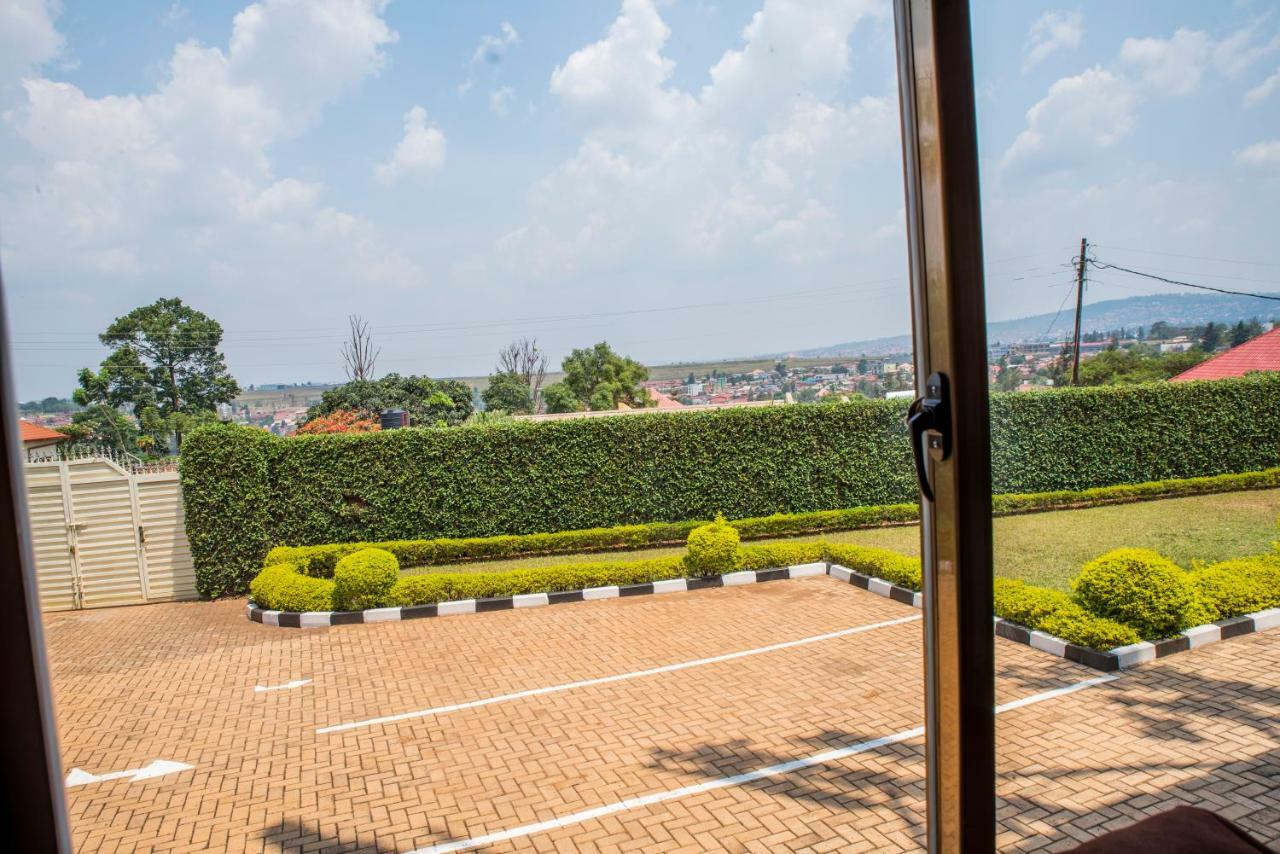 Kigali Castle Hostel Buitenkant foto