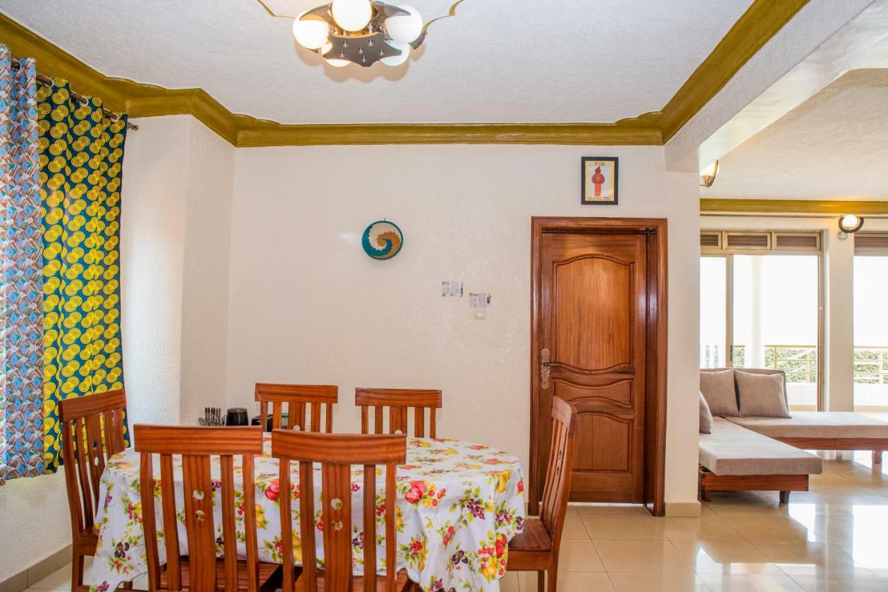 Kigali Castle Hostel Buitenkant foto