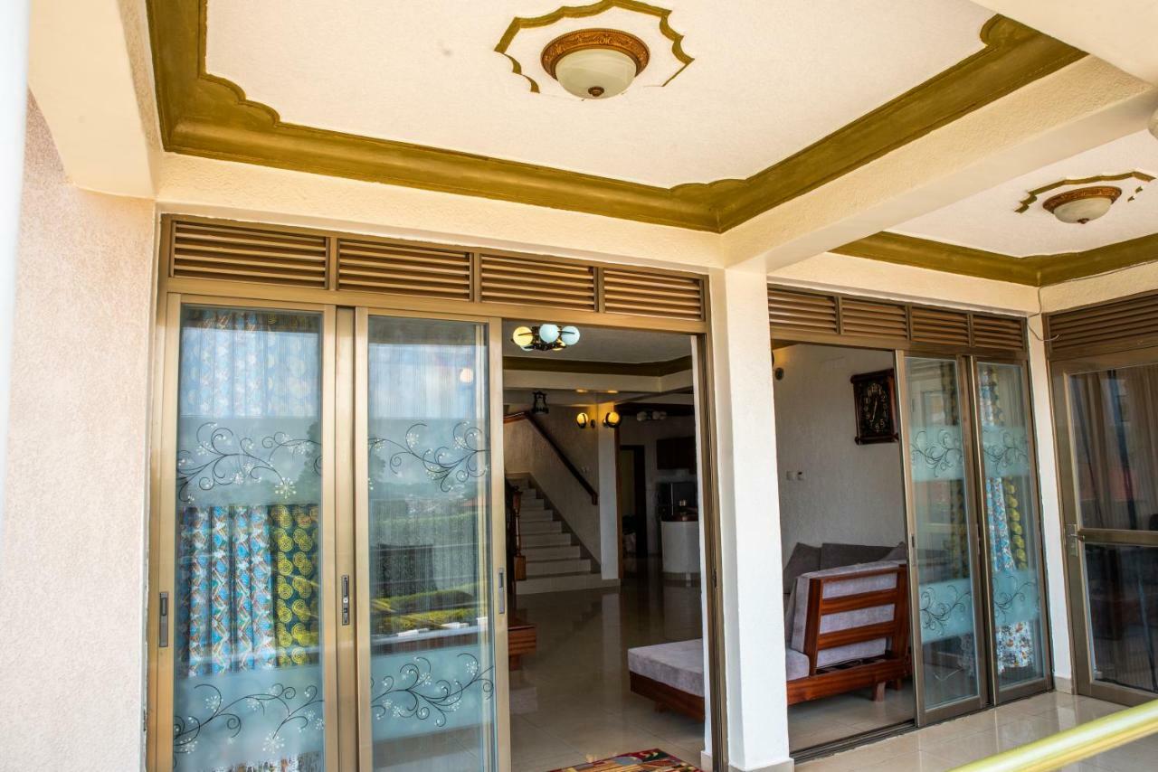 Kigali Castle Hostel Buitenkant foto
