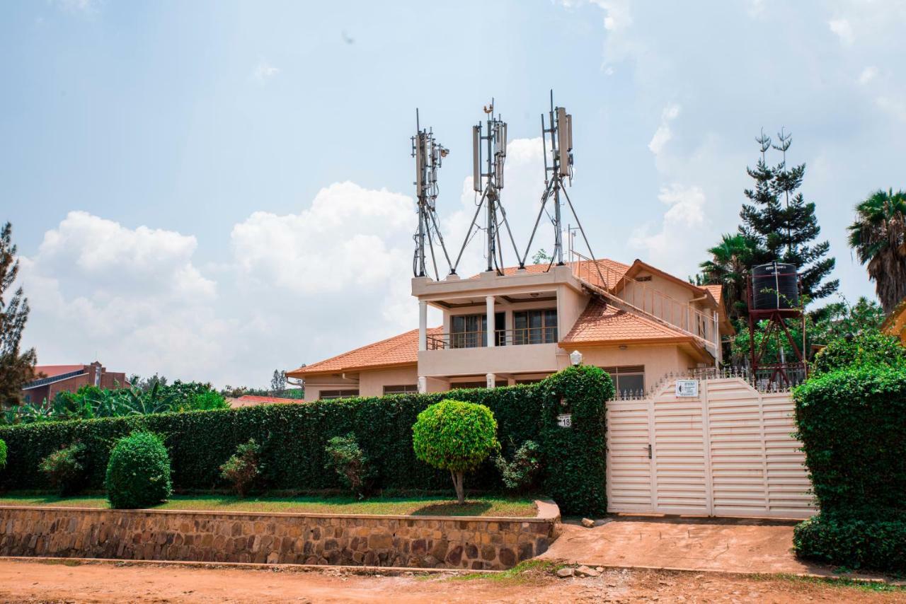 Kigali Castle Hostel Buitenkant foto