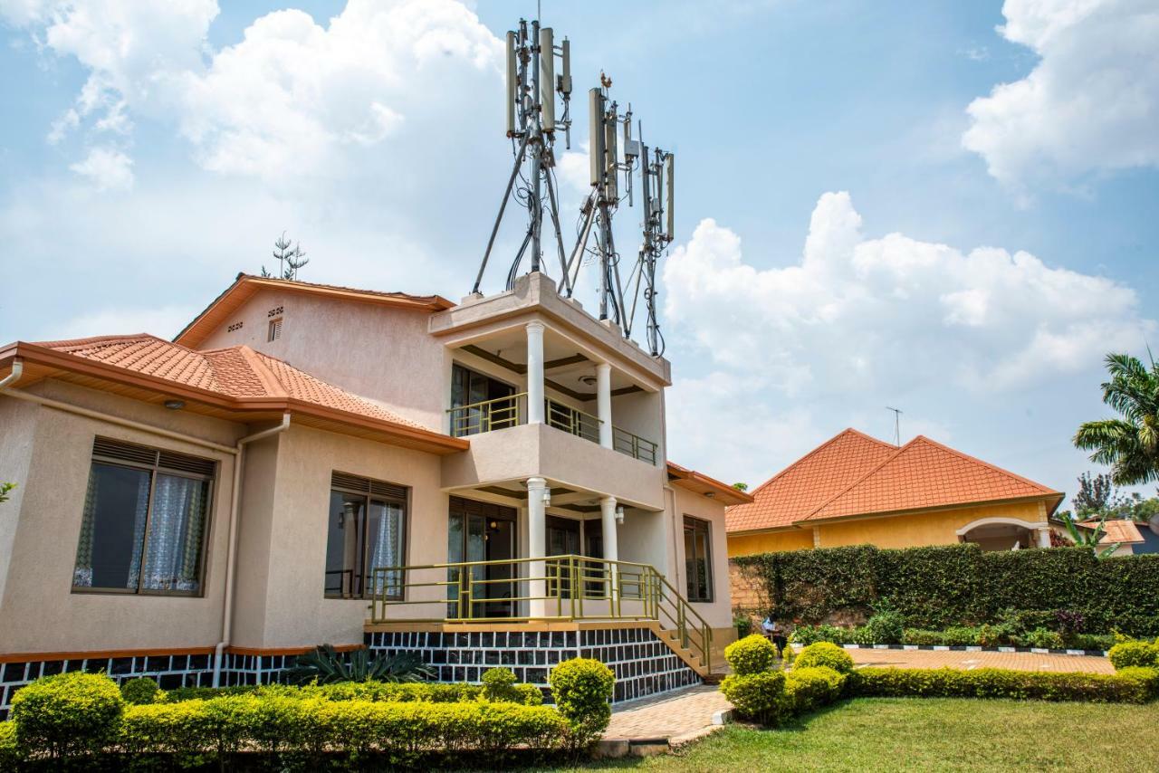 Kigali Castle Hostel Buitenkant foto