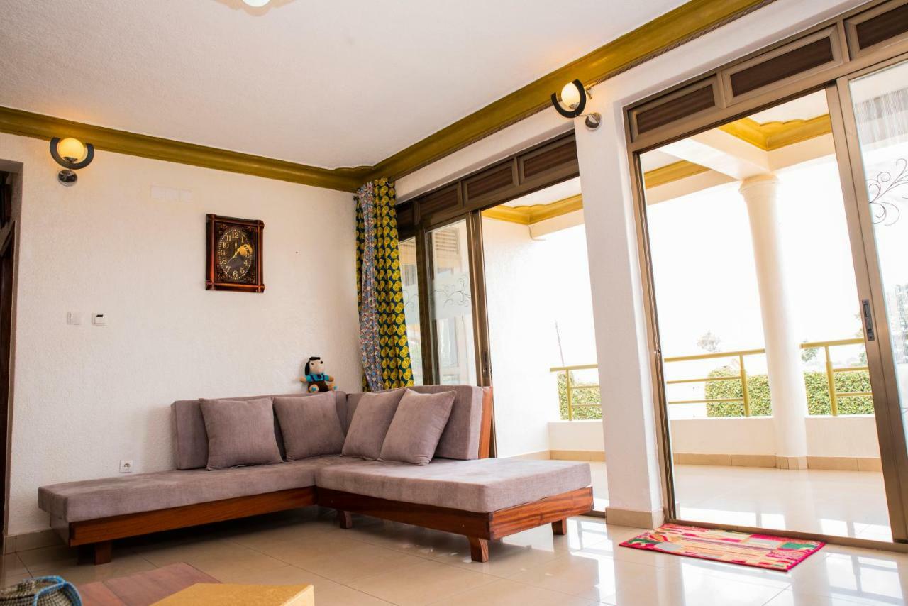 Kigali Castle Hostel Buitenkant foto