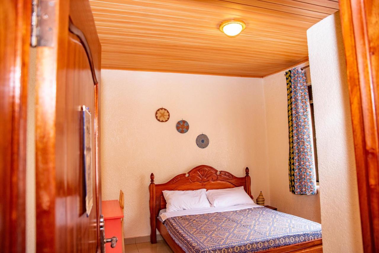 Kigali Castle Hostel Buitenkant foto